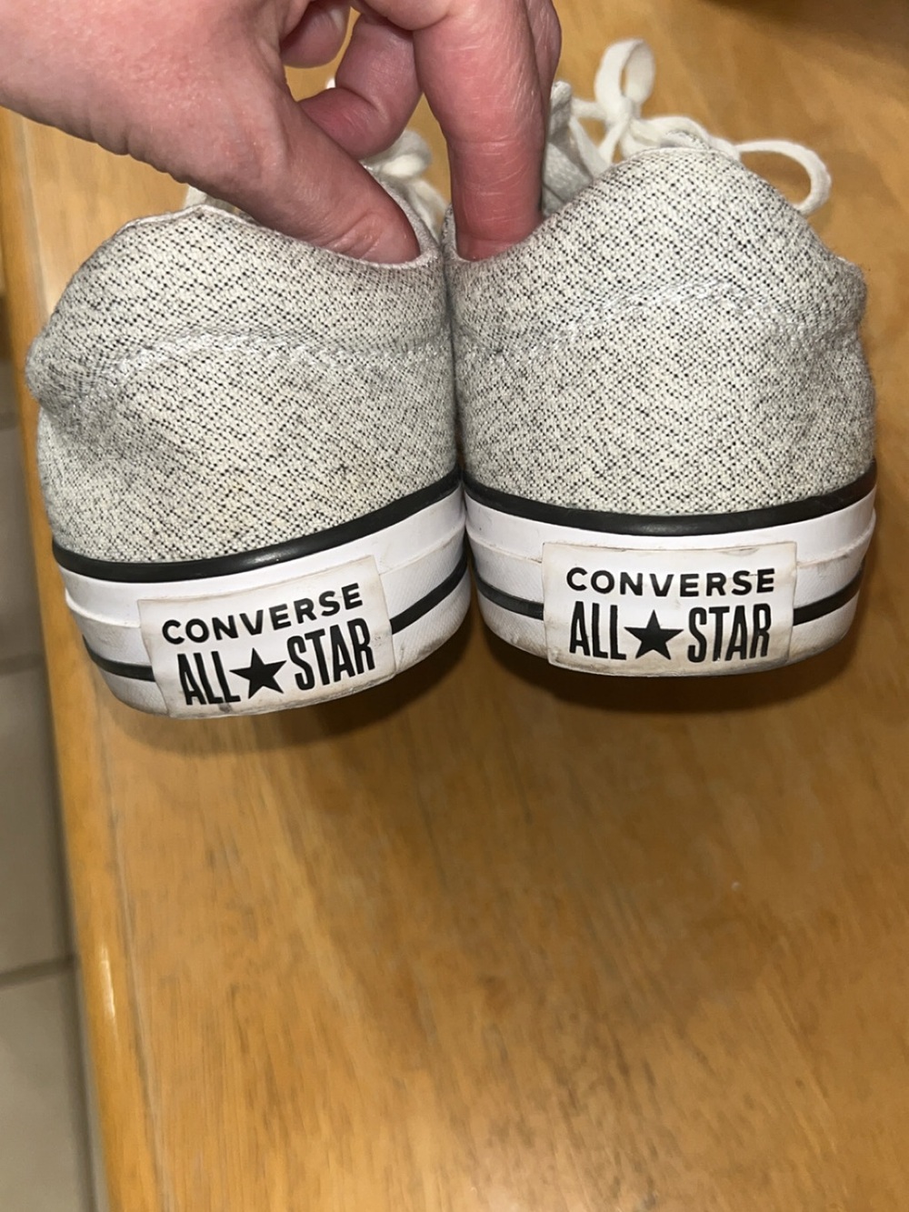 Converse - Picture 3 of 3